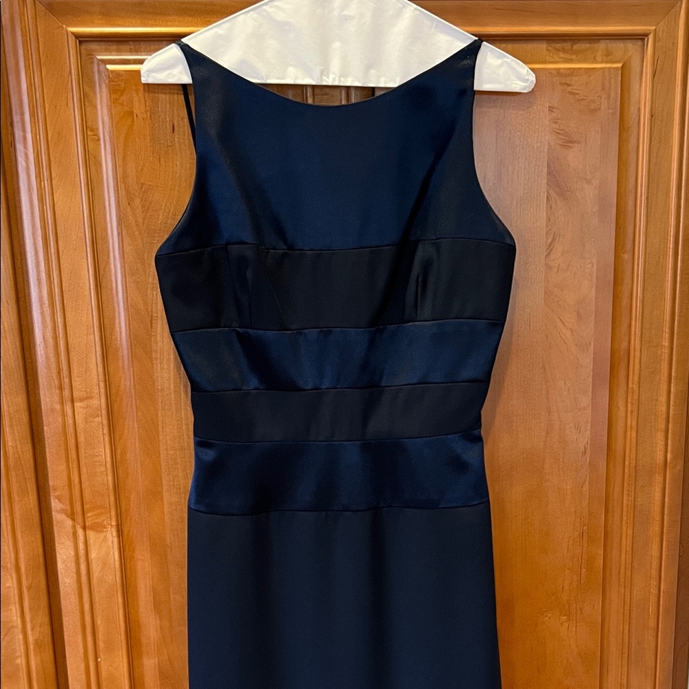 Stunning Navy Sleeveless Dress